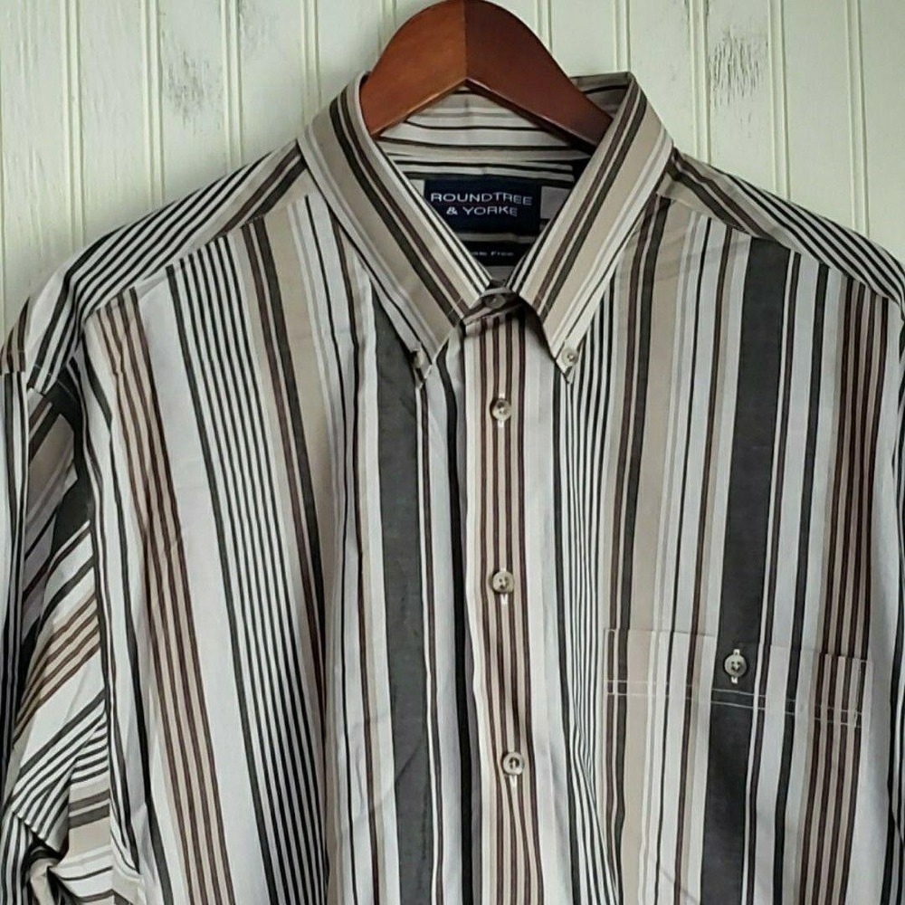 Roundtree & Yorke Dress Shirt Mens XL Brown Stripe Wrinkle Free Classic LS
